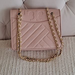 FLASH SALE Tory Burch Alexa Crossbody Bag